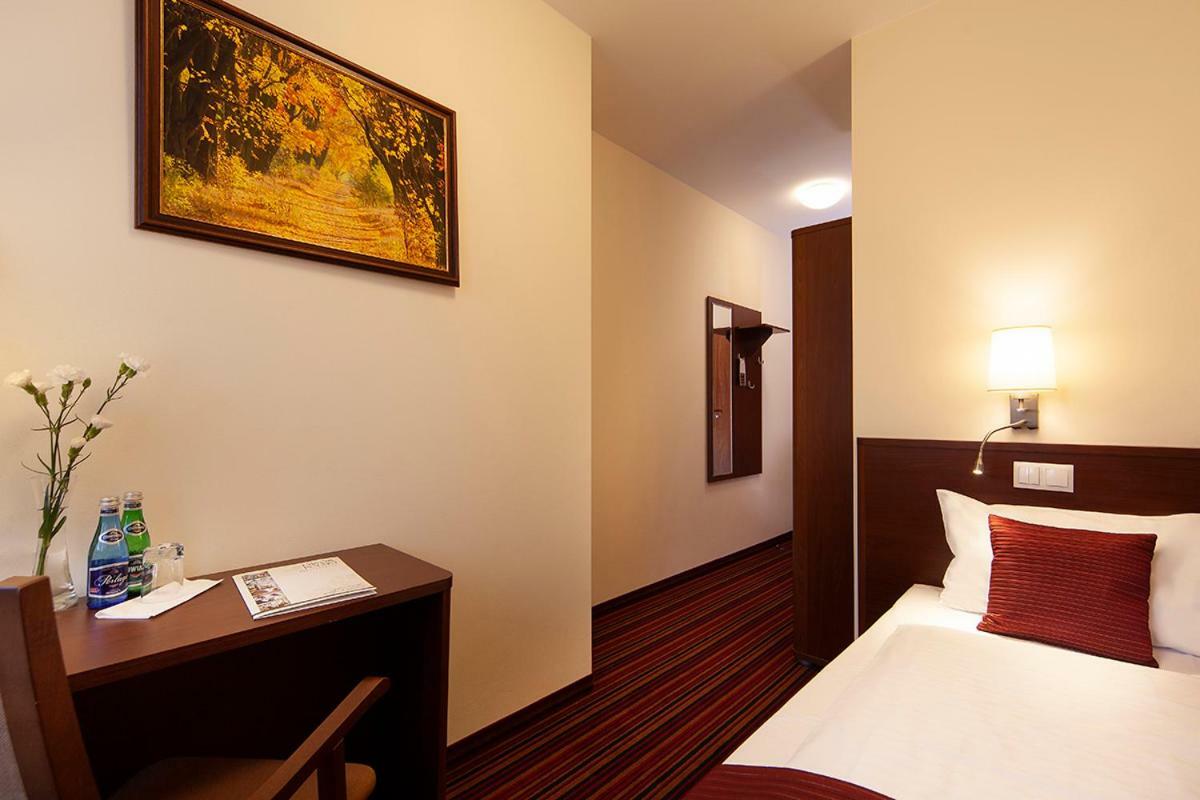 Hotell Dwor Polski 4*